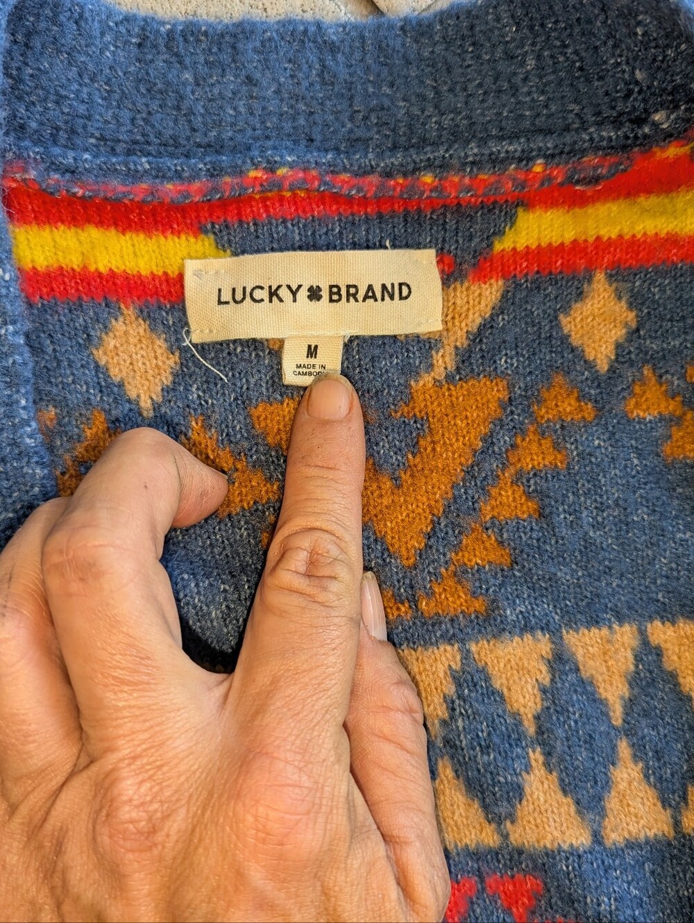 WORN 1X LUCKY BRAND AZTEC PRINT SWEATER CARDIGAN - Picture 4 of 9